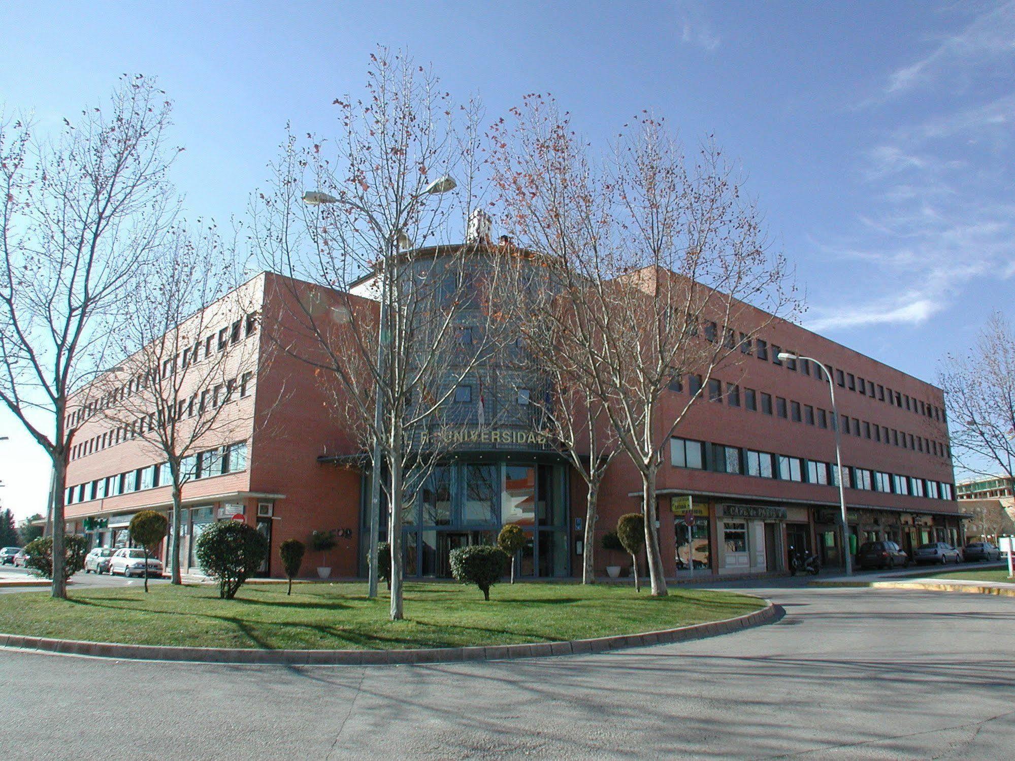 Hotel Universidad Albacete Eksteriør billede